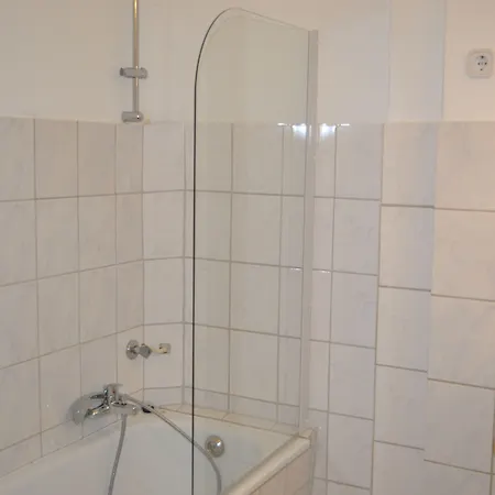 White House Rauxel Апартаменты