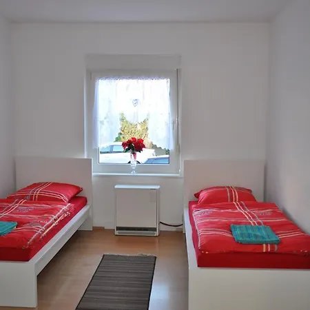 White House Rauxel Апартаменты